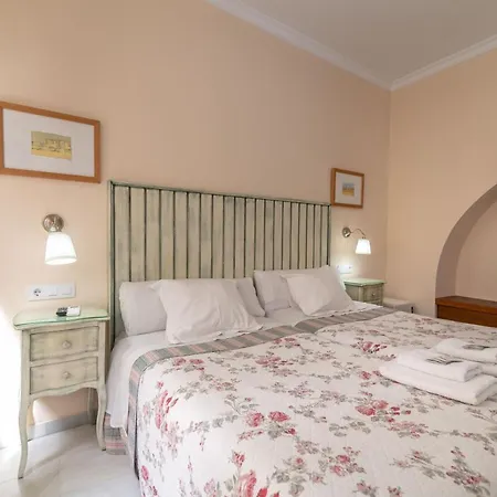 Casa Patio Del Panadero Апартаменты *