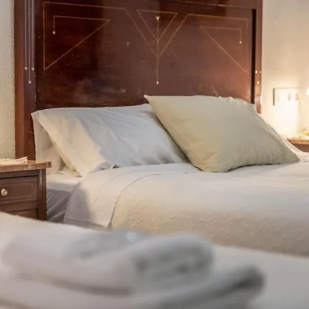 卡萨庭院帕纳德罗酒店 *