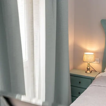 公寓 卡萨庭院帕纳德罗酒店 *